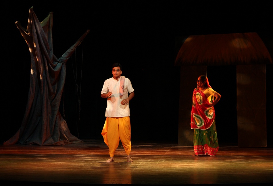 Saanch Ko Na Aanch (1)